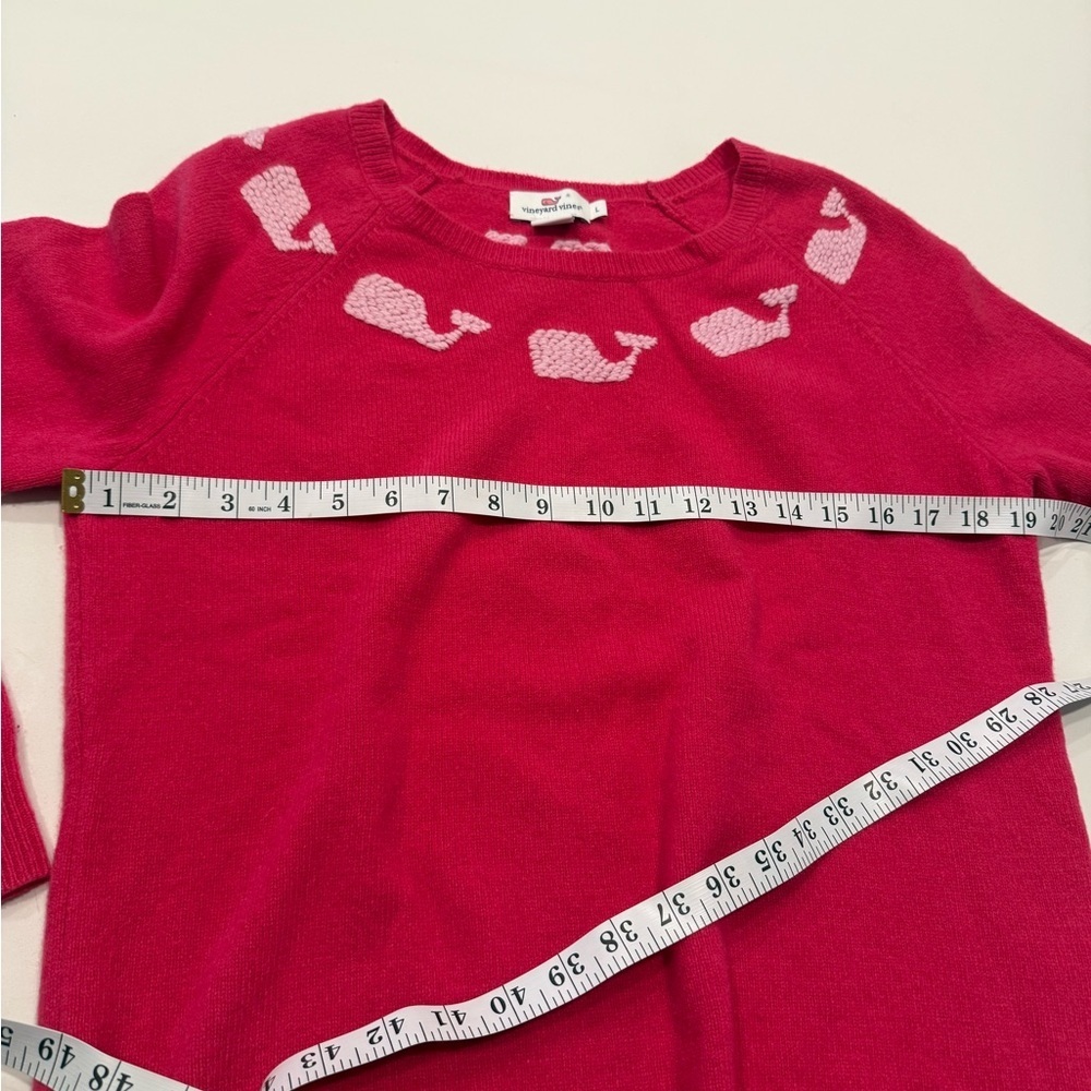 Vineyard Vines Hot Pink Lambswool Sweater with Whale Pattern Sz Large - Picture 5 of 9